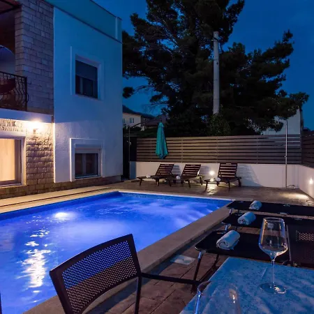 Jukic Appartement *