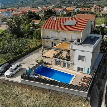 Jukic Appartement Kaštela